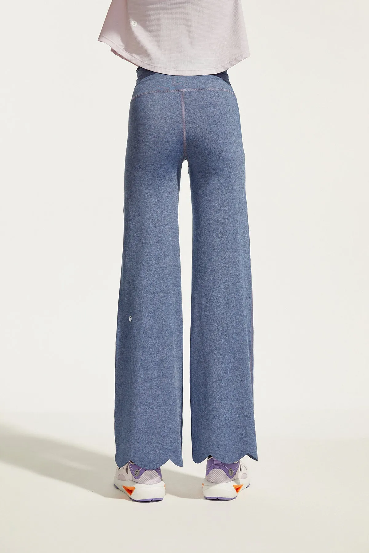 Breezy Bootcut Legging