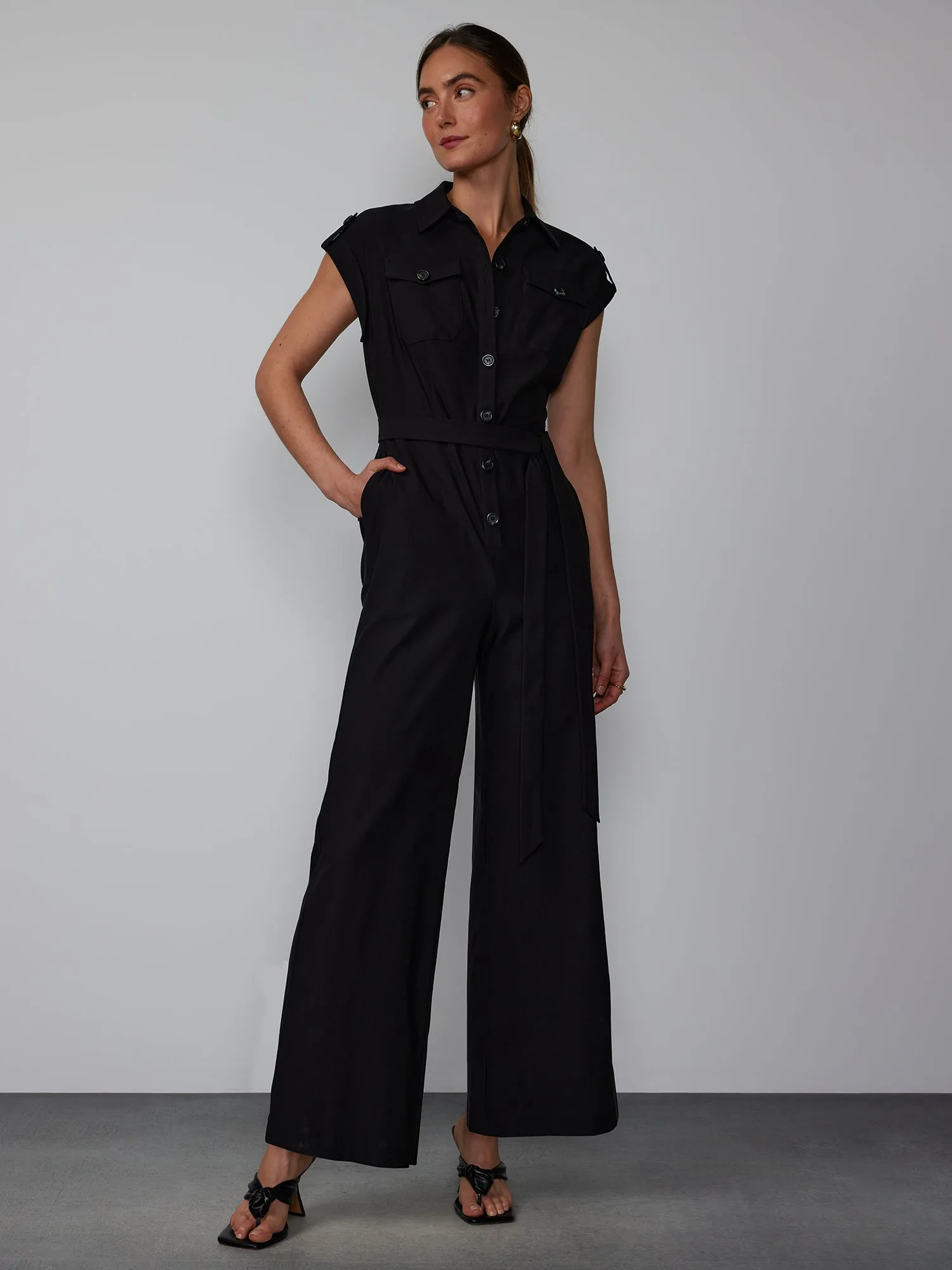 Everyday Sleeveless Cargo Linen Jumpsuit