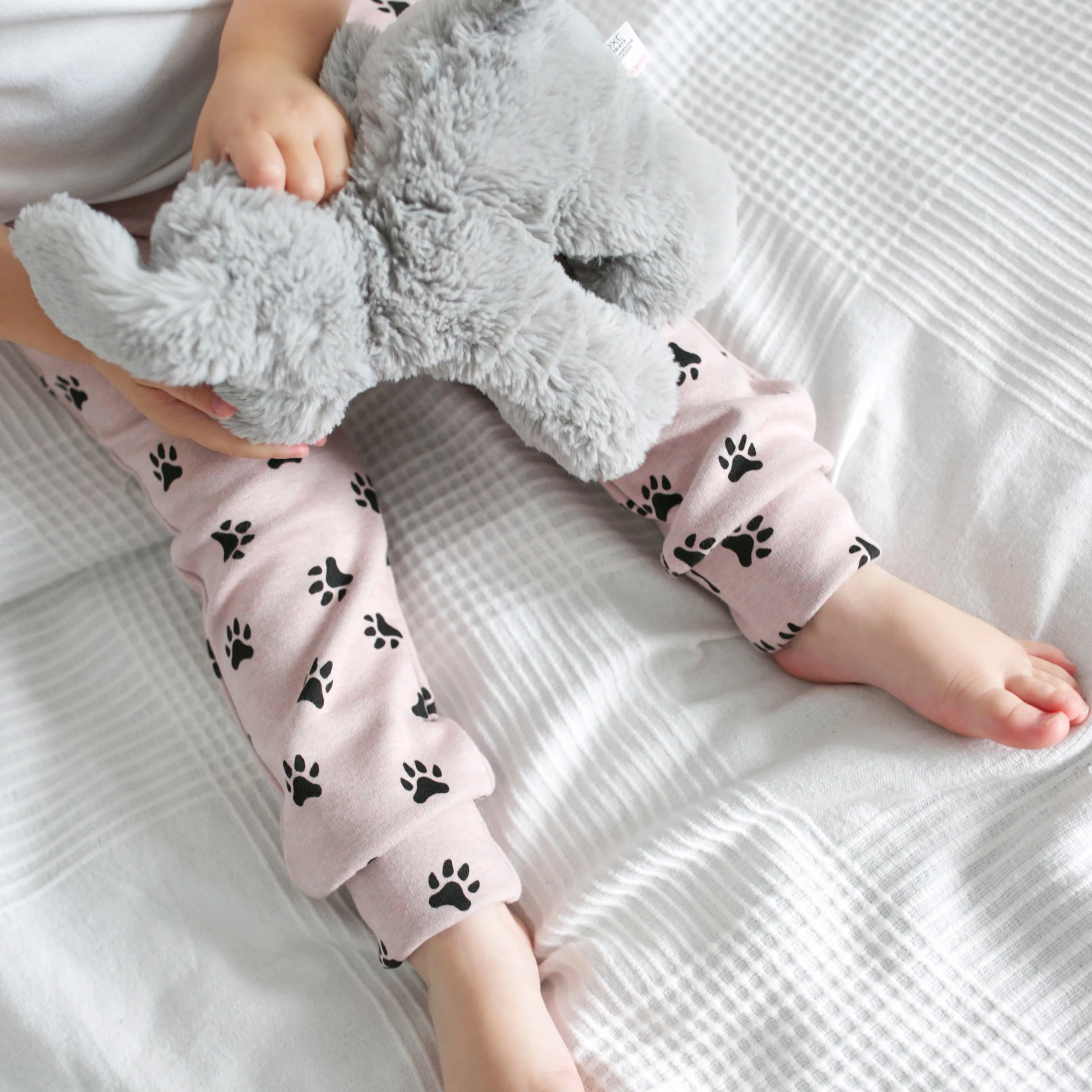 Extra Warm Paw Print Leggings