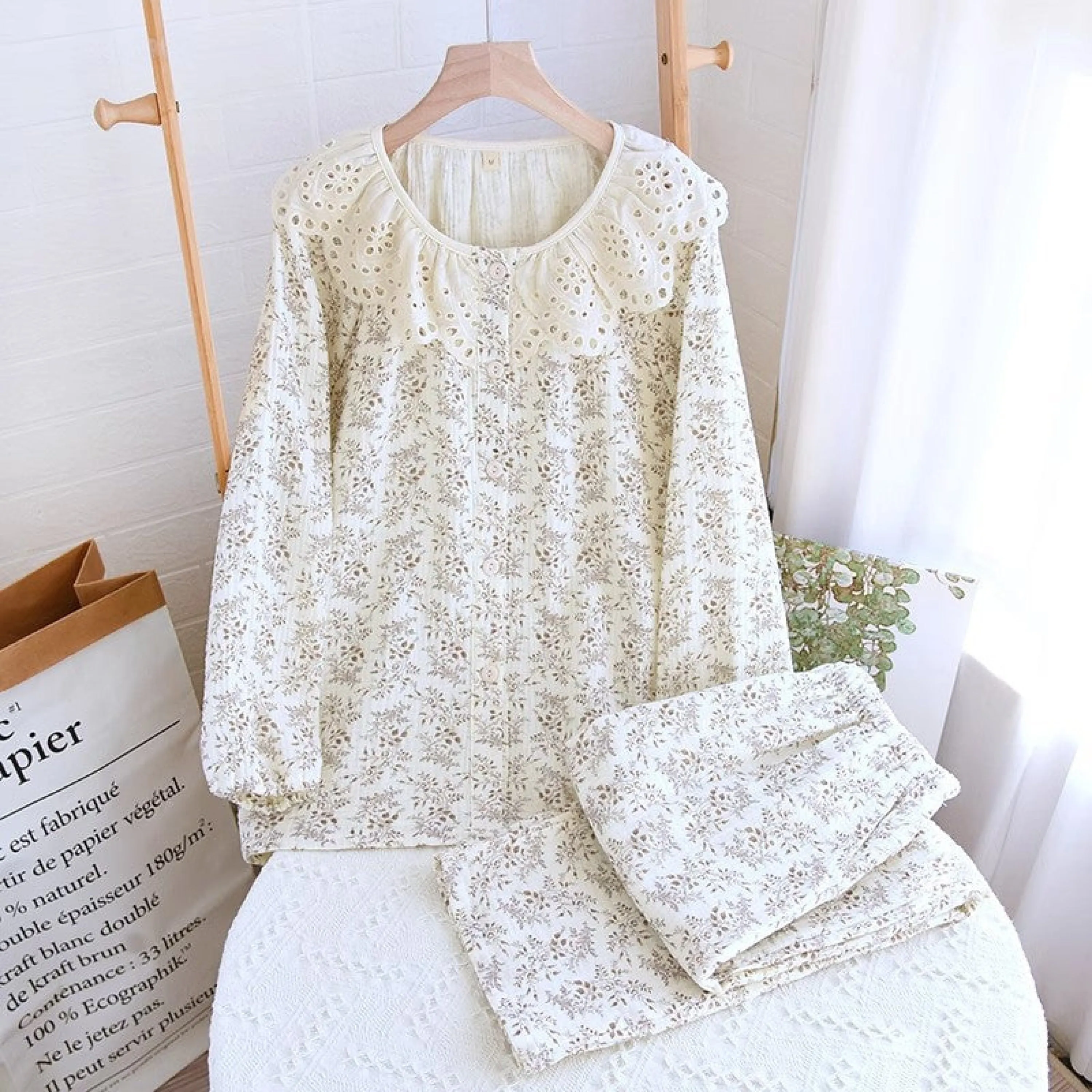 Lace Collar Long Sleeve and Long Pants Cotton Pajamas Set / Pink