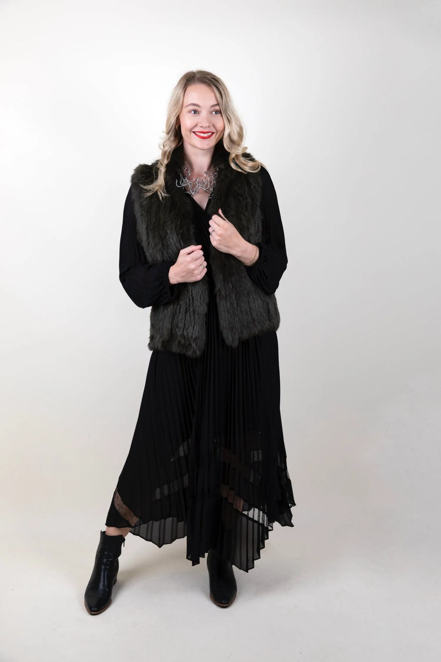 Magazine - W2060 Penelope Fur Vest