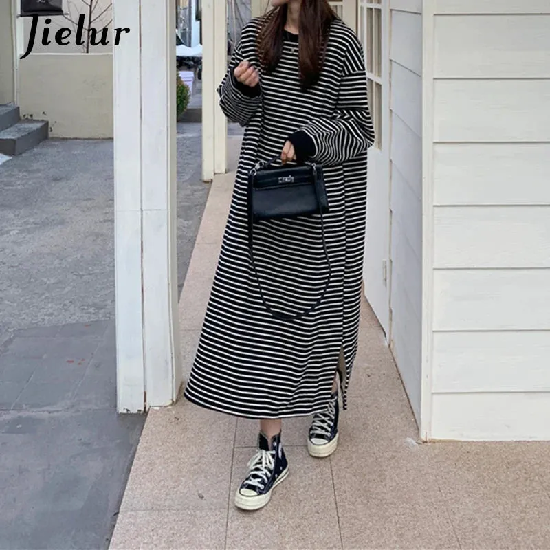 Metaversmall Fleece White Black Striped Hoodies Female Fashion Loose O-neck Maxi Sweatshirt High Street Pullover Women Long Hoodie