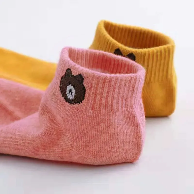 Trendy Comfy Bear Pattern Socks